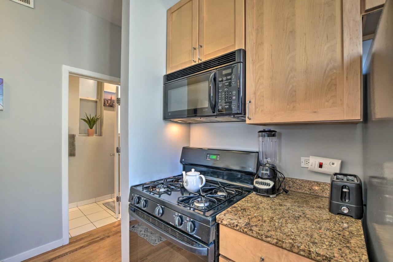 Elegant Chicago Retreat With Spacious Balcony! ภายนอก รูปภาพ